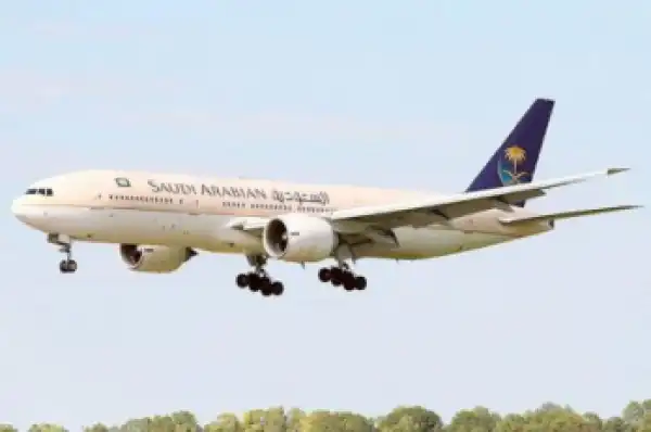 Plane Forced To Turn Around After Mother Forgot Her Baby At The Airport